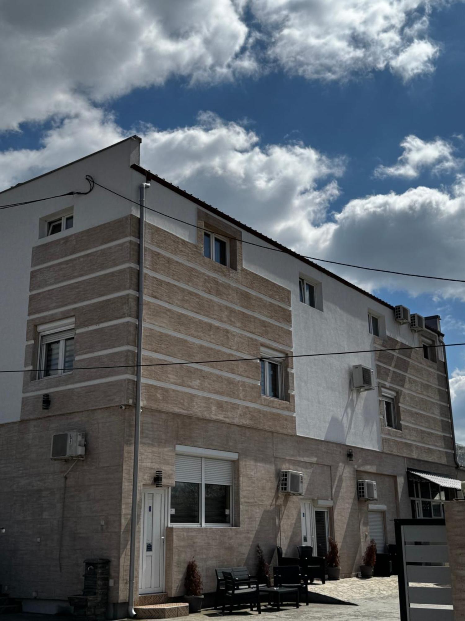 Apartments Vila Brzi & Beka Šabac Exterior foto